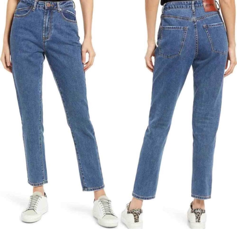 Oneteaspoon NWT Rodeo Blue
Legend High Waist Mom Jeans Size 31
100% Cotton